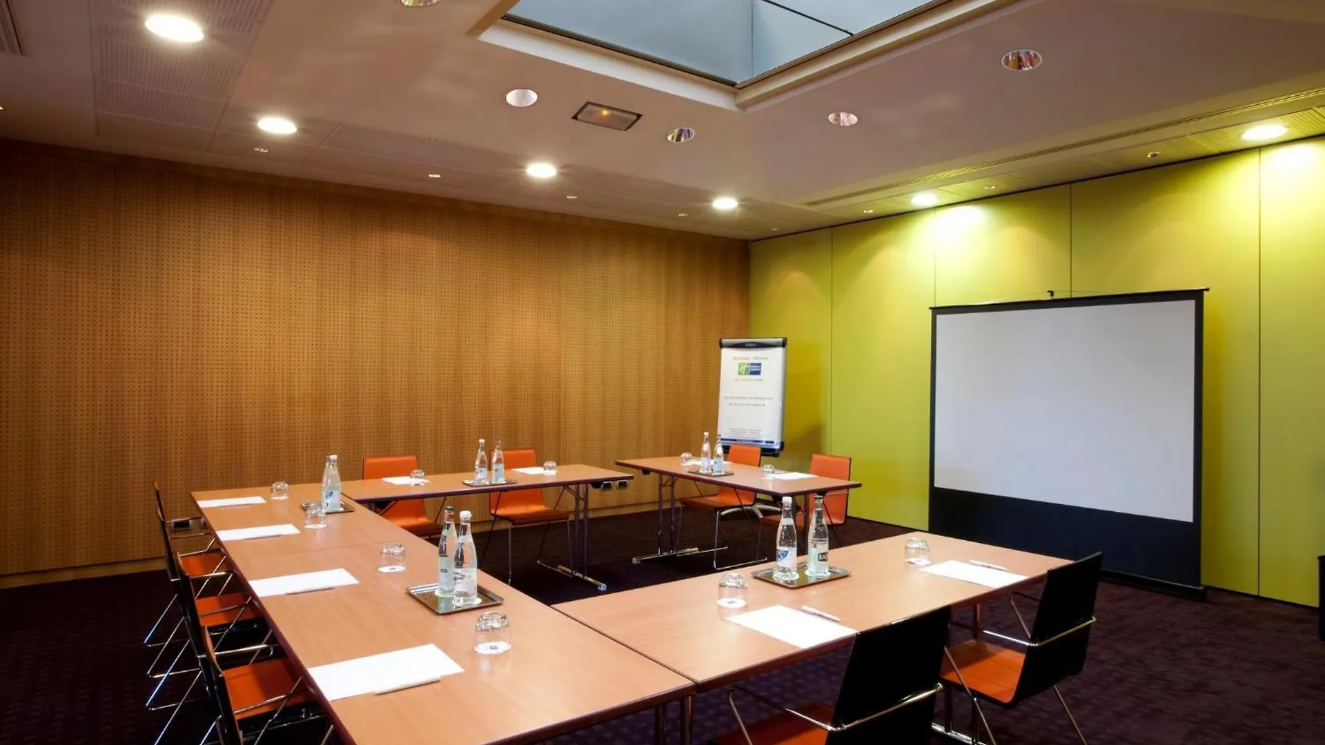 Express Paris-canal De La By Ihg 3* Paris