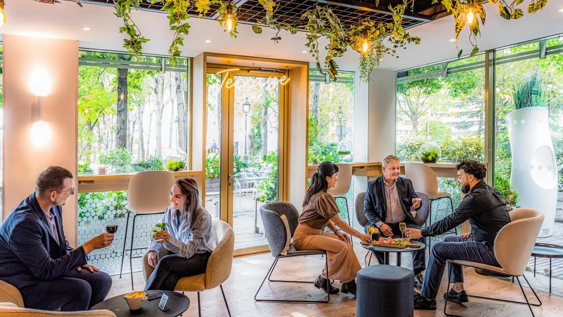 Express Paris-canal De La By Ihg Hotel Paris