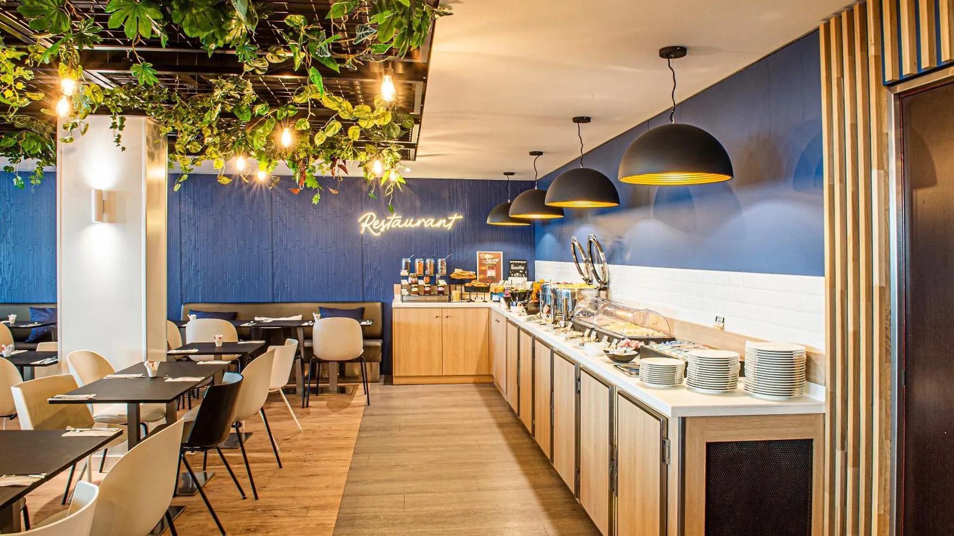 Express Paris-canal De La By Ihg 3* Paris